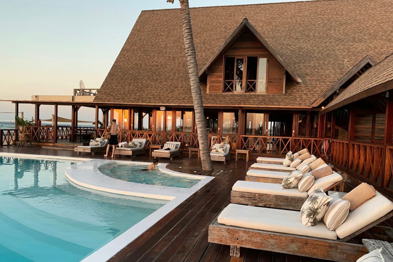 Hotels & Stays